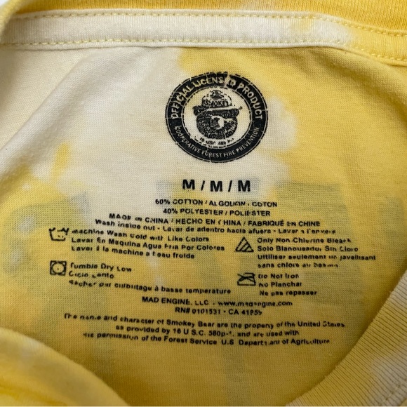 Smokey Bear half top, size medium. - Picture 5 of 5